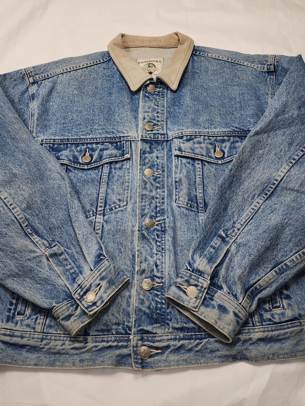 VTG BANANA REPUBLIC Men's Acid- Wash Denim Trucker Jacket Size Large